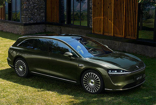 Official Images Released for Harmony Intelligent Mobility’s First Wagon – Stelato S9T Stuns with Its Striking Design!