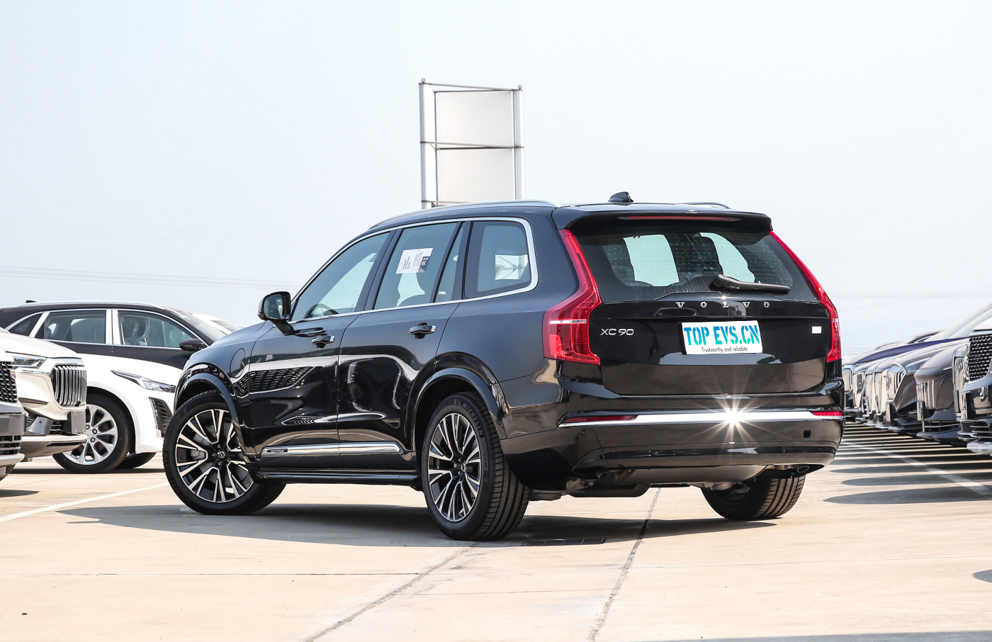 VOLVO XC90 PHEV