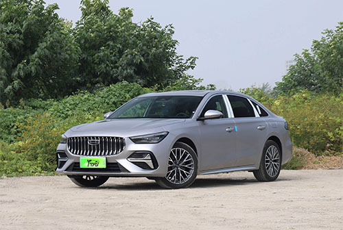 Geely Preface L PLUS 2027 i-HEV